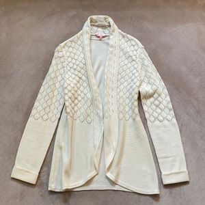 Candie’s Scalloped Ivory/Off-White cardigan size M